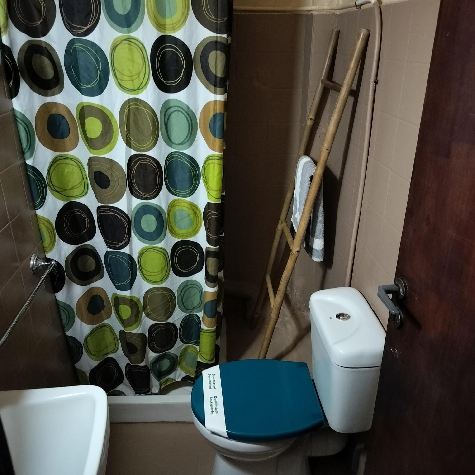 Bissias Guest House Galatás Екстериор снимка